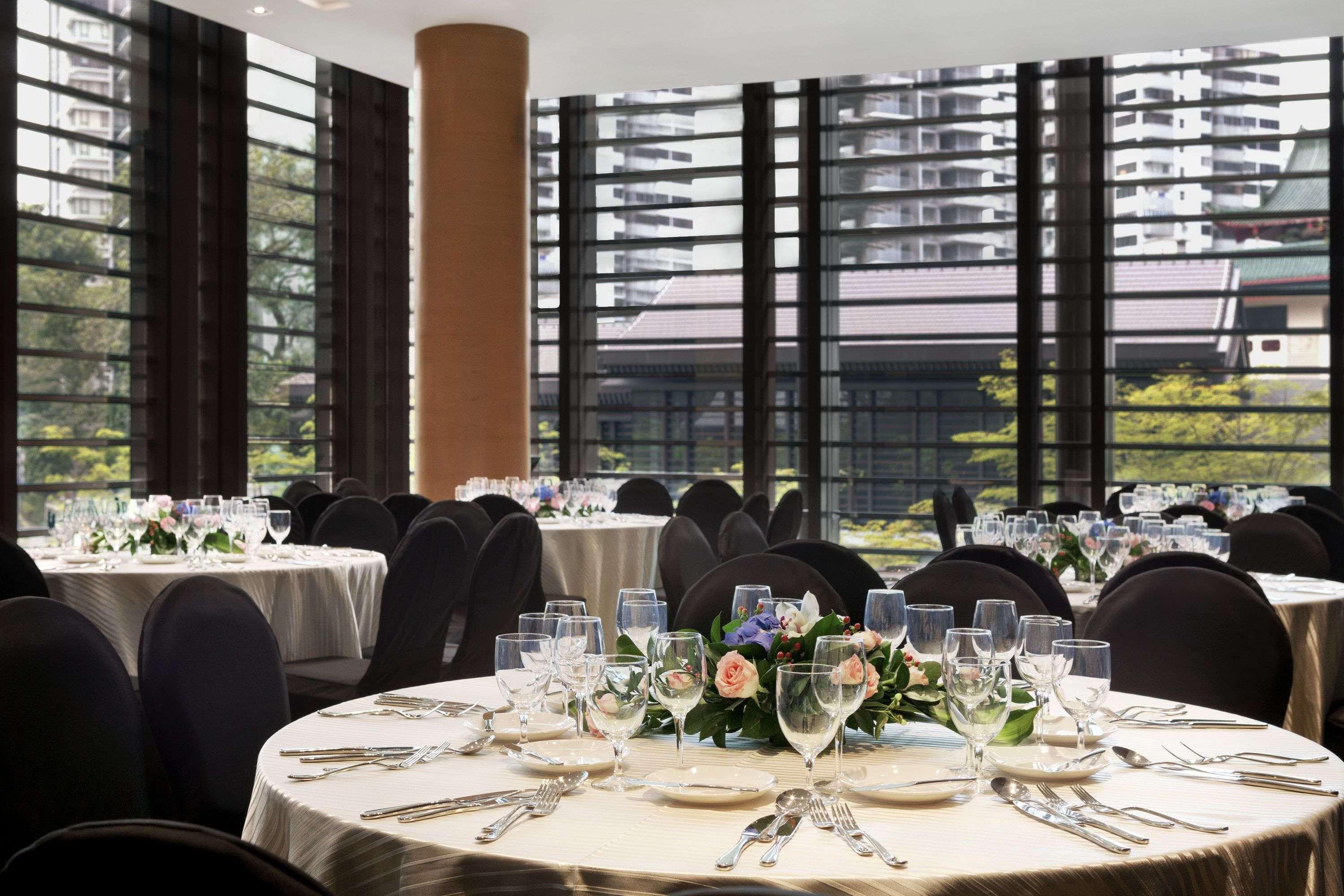 Ramada By Wyndham At Zhongshan Park Hotel Singapore